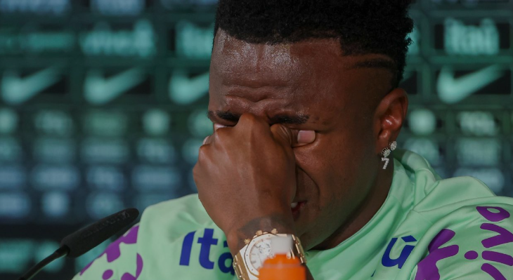 Vinícius entre lágrimas: “Sólo quiero jugar al fútbol”